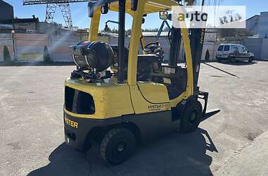 Вилочный погрузчик Hyster H 2012 в 