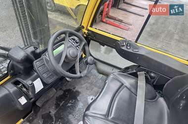 Вилочный погрузчик Hyster H 2012 в 