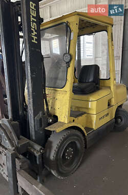 Вилочный погрузчик Hyster H 2002 в 