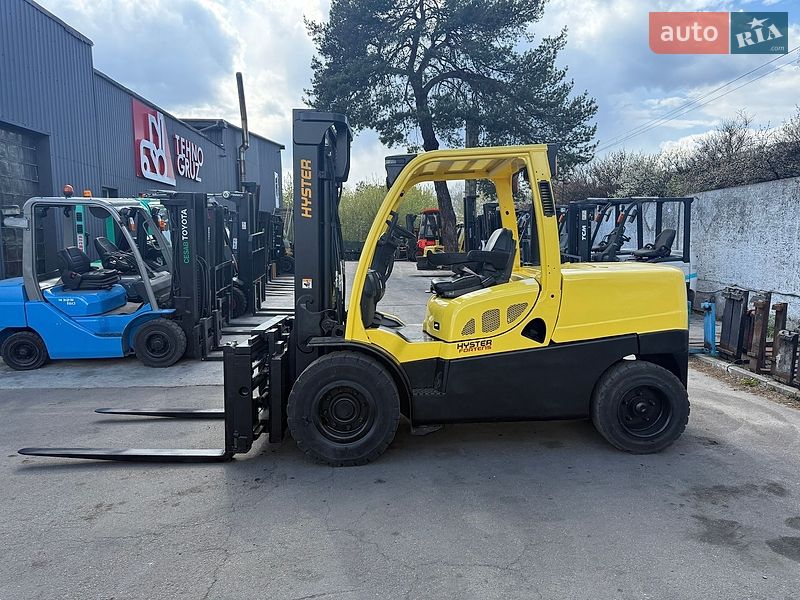 Hyster H 2010