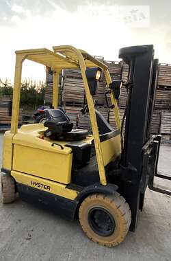 Вилочный погрузчик Hyster J 2009 в Смеле