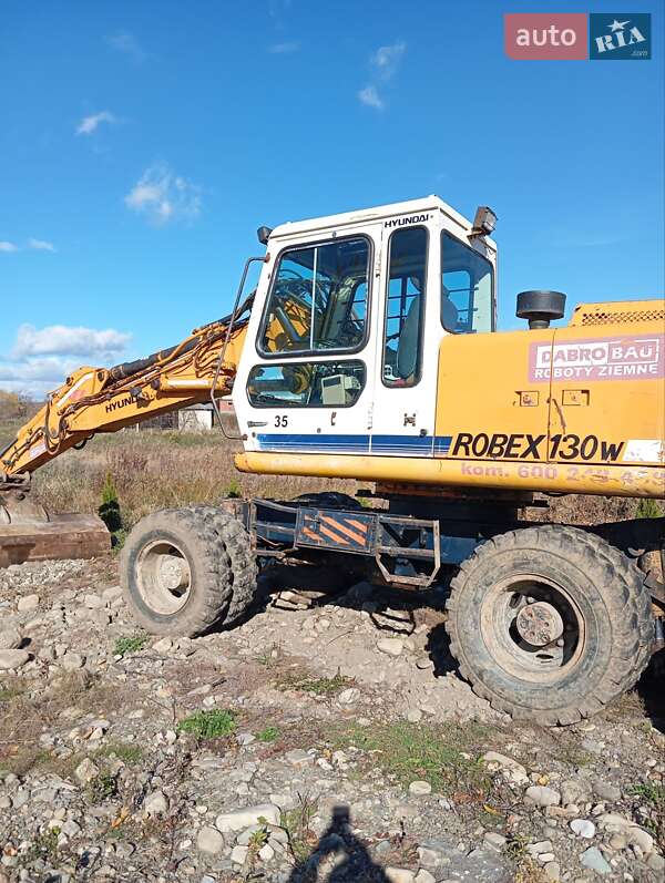 Экскаватор погрузчик Hyundai 130D 1997 в Богородчанах