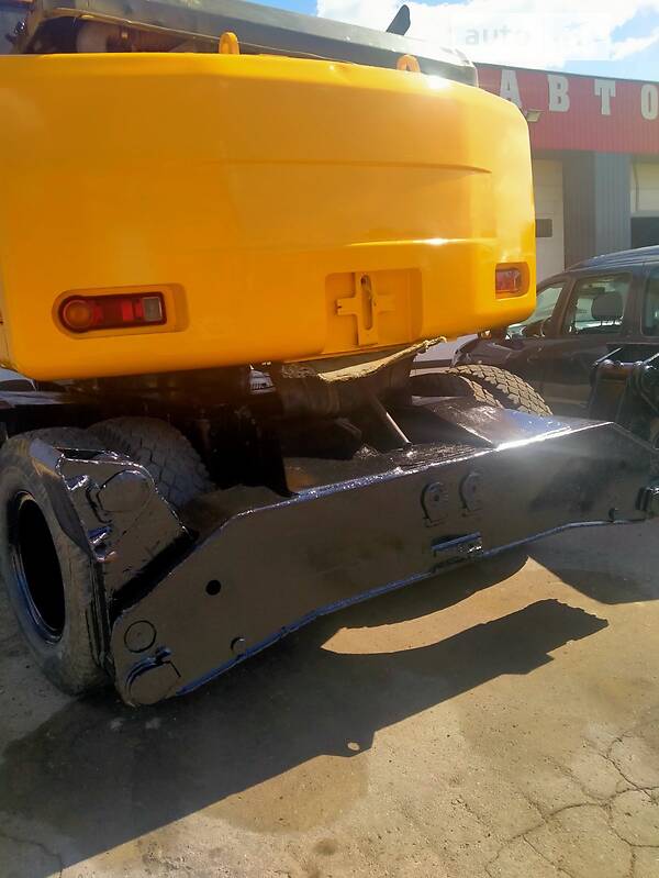 Колесный экскаватор Hyundai 140D 2006 в Сумах