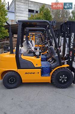 Вилочний навантажувач Hyundai 30D 2025 в Львові