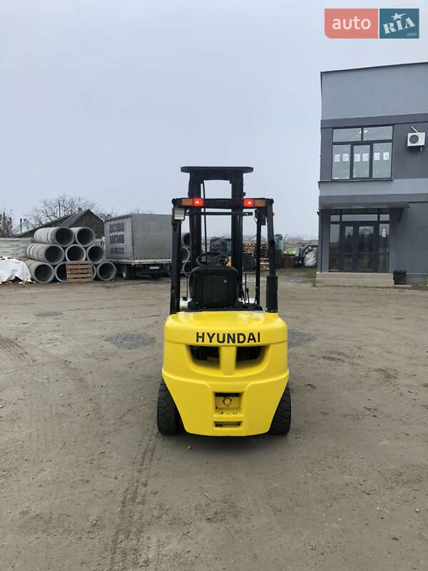 Вилочний навантажувач Hyundai 30DT 2018 в Житомирі