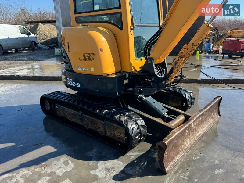 Миниэкскаватор Hyundai 35L 2015 в Недобоевцах