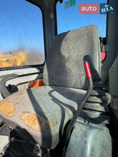 Миниэкскаватор Hyundai 35L 2015 в Недобоевцах