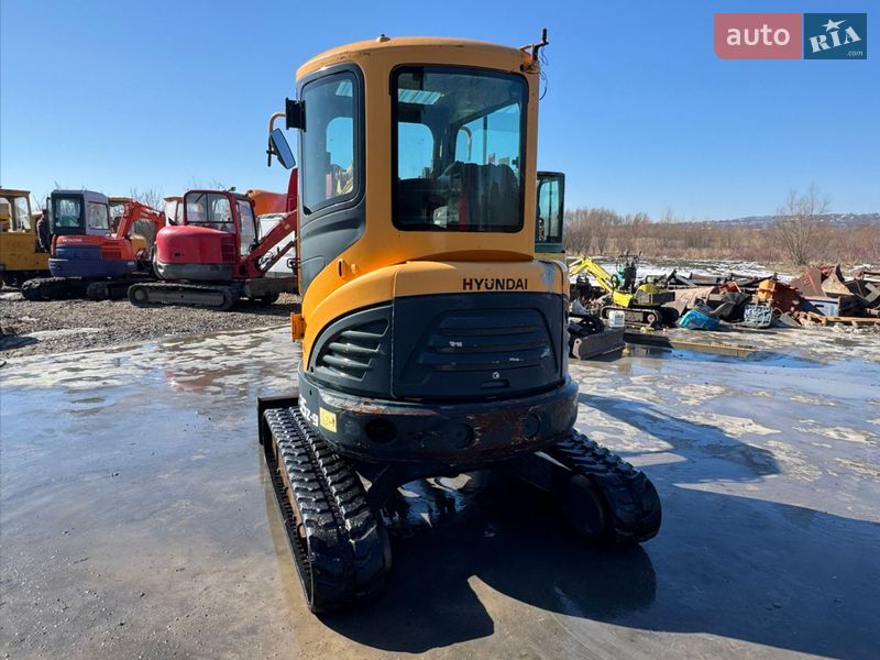 Миниэкскаватор Hyundai 35L 2015 в Недобоевцах