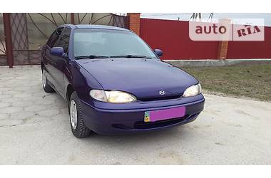 Седан Hyundai Accent 1995 в Одессе