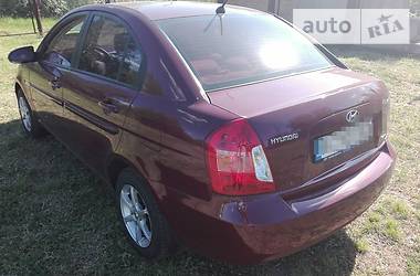 Седан Hyundai Accent 2006 в Полтаве