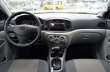 Седан Hyundai Accent 2010 в Львове