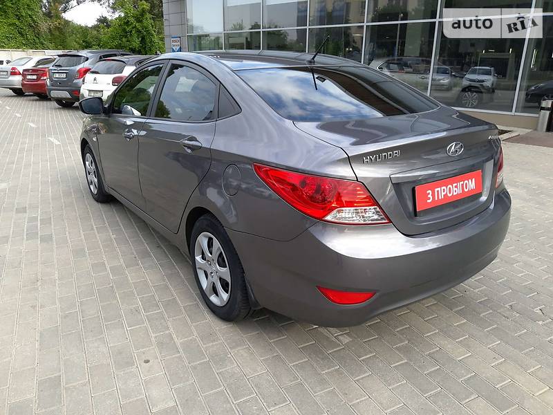 Hyundai Accent 1.4i 2011