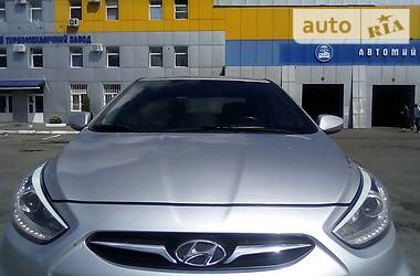 Седан Hyundai Accent 2014 в Полтаве