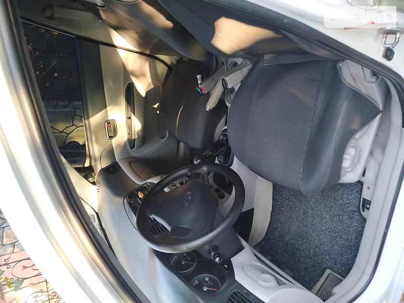 Седан Hyundai Accent 2008 в Мукачевому