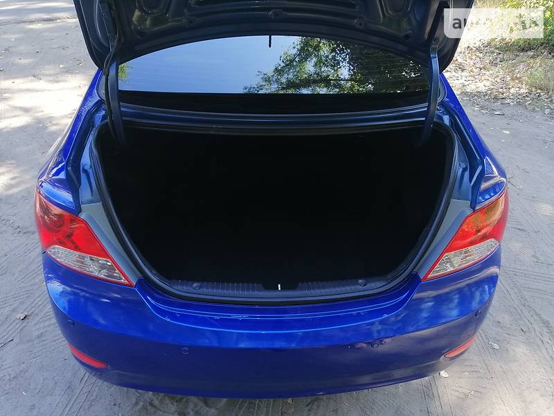 Седан Hyundai Accent 2011 в Кропивницькому