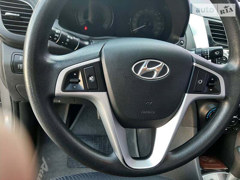 Седан Hyundai Accent 2011 в Одесі