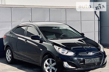 Седан Hyundai Accent 2013 в Одессе