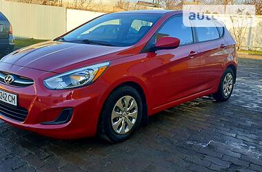 Хетчбек Hyundai Accent 2015 в 