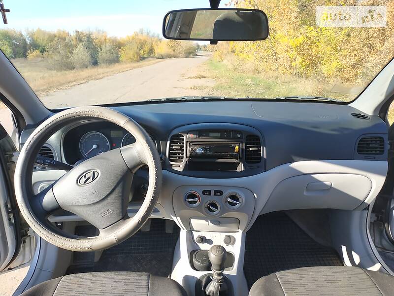 Седан Hyundai Accent 2008 в Києві