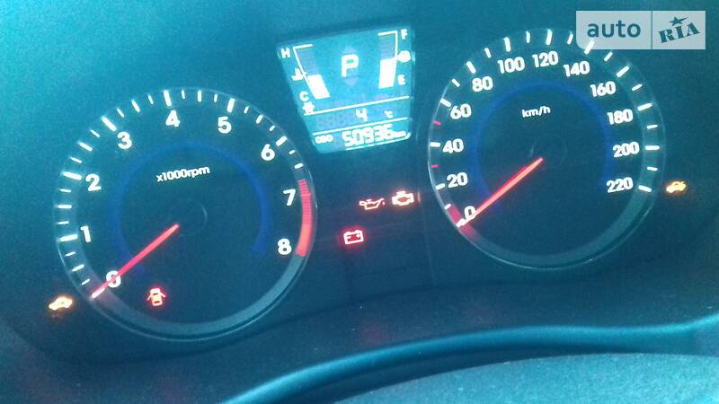 Седан Hyundai Accent 2013 в Києві фото 5 Седан Hyundai Accent 2013 в Києві