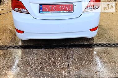 Седан Hyundai Accent 2014 в 