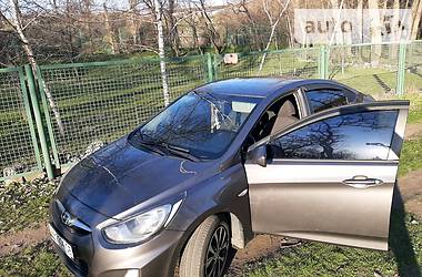 Седан Hyundai Accent 2011 в 