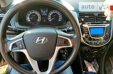 Седан Hyundai Accent 2011 в 