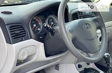 Седан Hyundai Accent 2008 в 