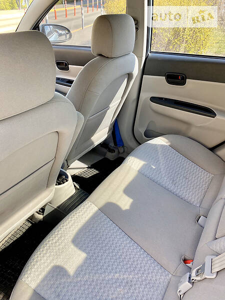 Седан Hyundai Accent 2008 в Києві