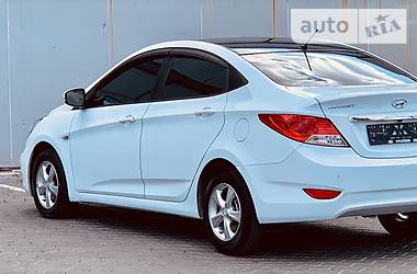 Седан Hyundai Accent 2014 в Одессе