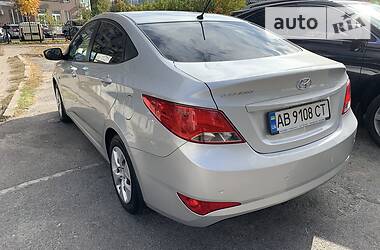 Седан Hyundai Accent 2016 в Киеве