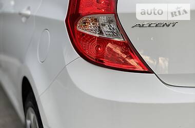 Хетчбек Hyundai Accent 2015 в 