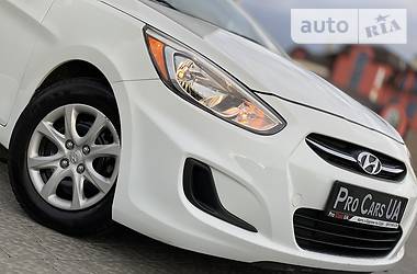 Хетчбек Hyundai Accent 2015 в 