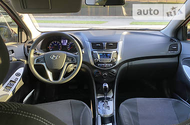 Седан Hyundai Accent 2015 в Запорожье