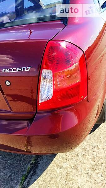 Седан Hyundai Accent 2008 в Конотопе