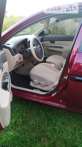 Седан Hyundai Accent 2008 в Конотопе