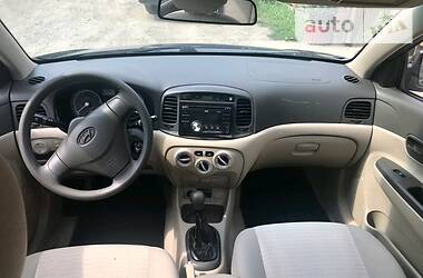 Седан Hyundai Accent 2009 в Иршаве