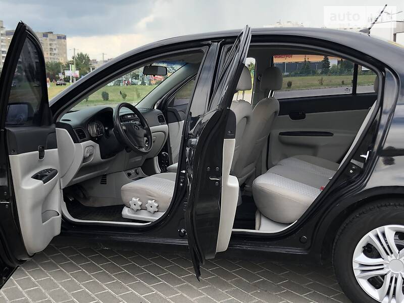 Седан Hyundai Accent 2008 в Львове