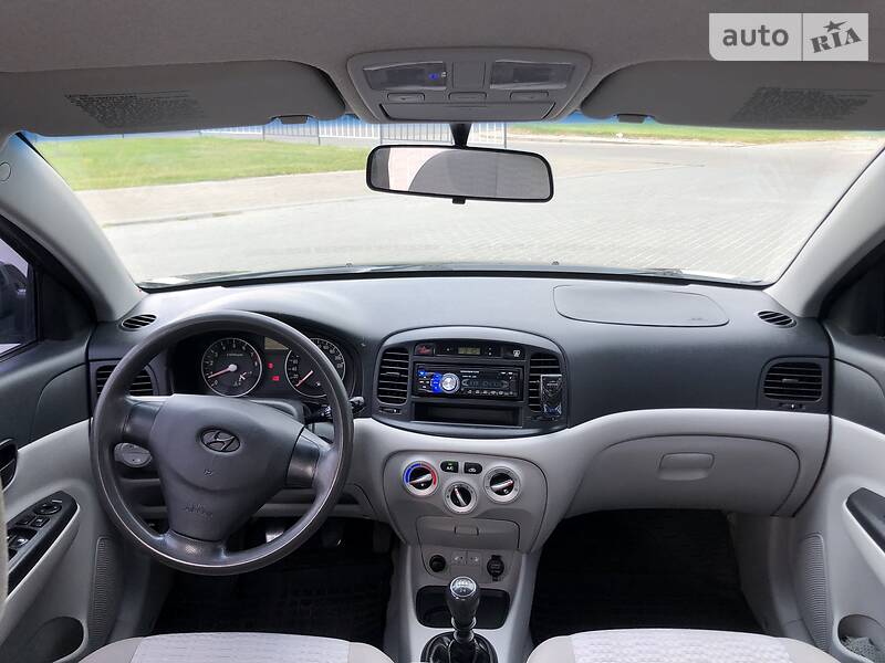 Седан Hyundai Accent 2008 в Львове