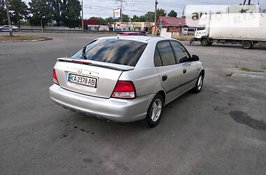 Лифтбек Hyundai Accent 1999 в Киеве