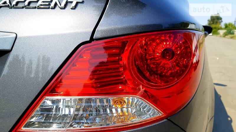 Седан Hyundai Accent 2012 в Дніпрі
