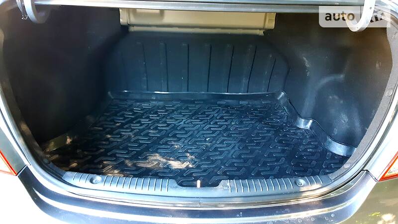 Седан Hyundai Accent 2012 в Дніпрі