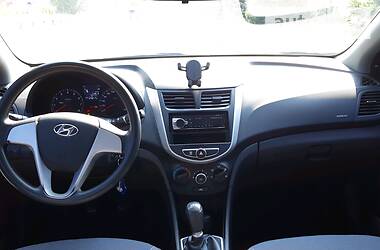 Седан Hyundai Accent 2012 в 