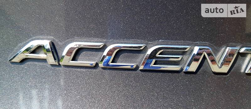 Седан Hyundai Accent 2012 в Дніпрі