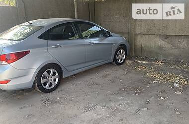 Седан Hyundai Accent 2011 в Николаеве