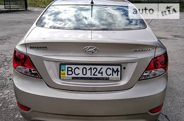 Седан Hyundai Accent 2011 в Бучаче