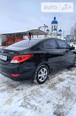 Седан Hyundai Accent 2012 в Черновцах
