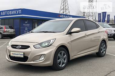 Седан Hyundai Accent 2011 в Киеве