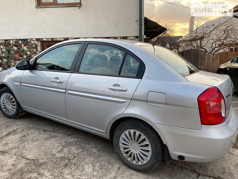 Седан Hyundai Accent 2008 в Львові