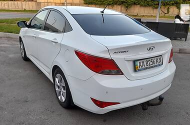 Седан Hyundai Accent 2016 в Киеве